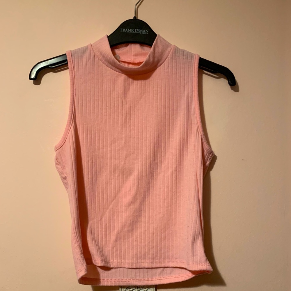 Pink Sleeveless turtleneck ribbed top